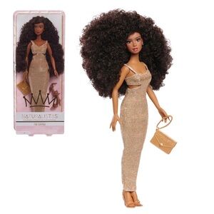 Naturalistas 11-inch Dayna Fashion Doll and Accessories with 3C Textured Hair